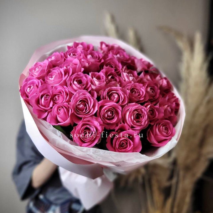 35 розовых роз  в Нижнем Новгороде