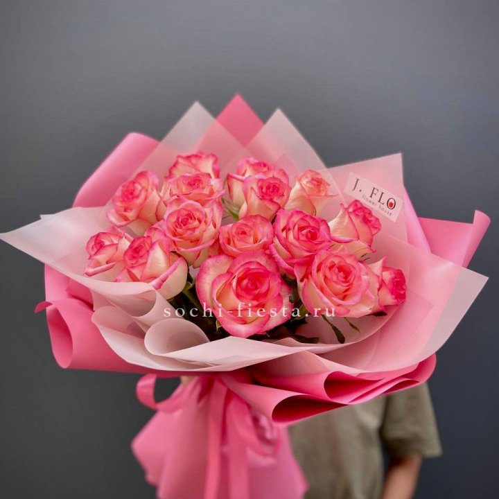 15 роз "Джумилия" в Нижнем Новгороде