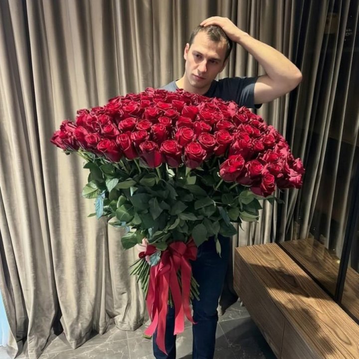 101 роза эквадор в Сириусе