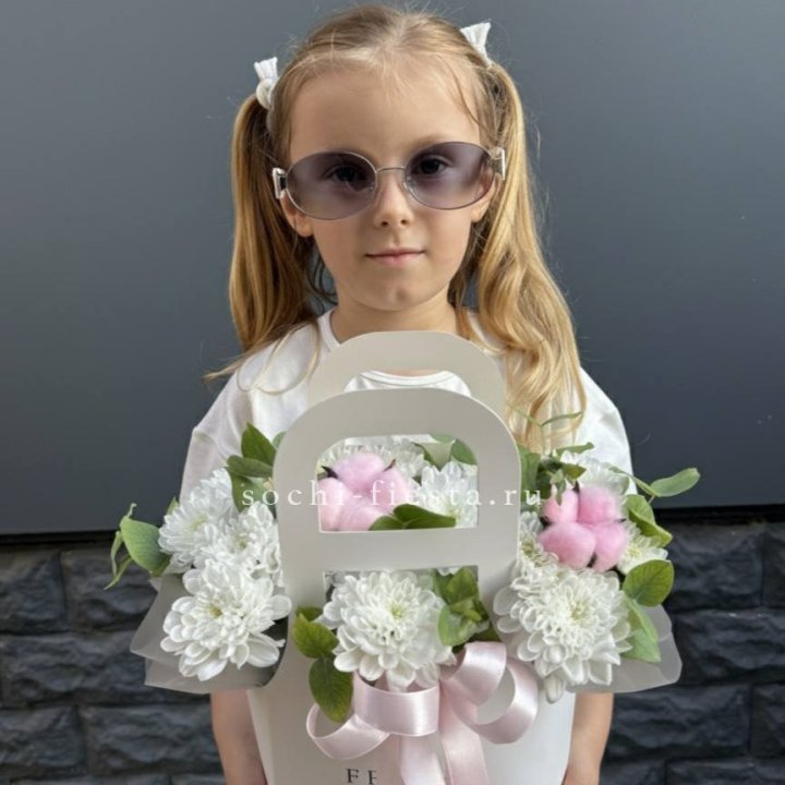 Сумочка "Теплый привет" с доставкой в Сириусе