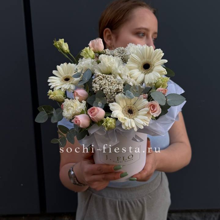 Бокс "Мои поцелуи" в Сириусе