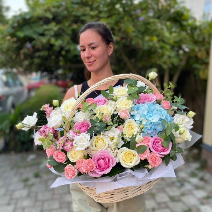 Цветочная корзина №2 в Нижнем Новгороде