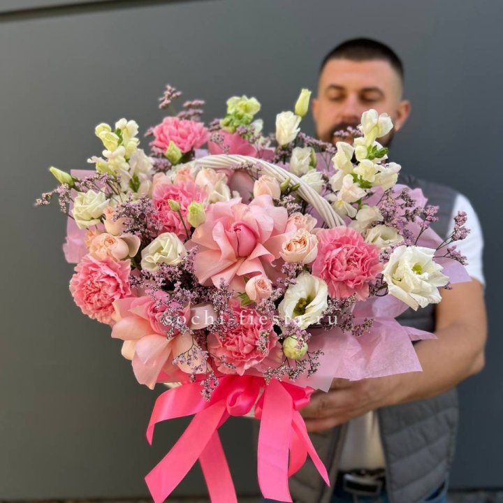 Цветочная корзина №1 в Нижнем Новгороде