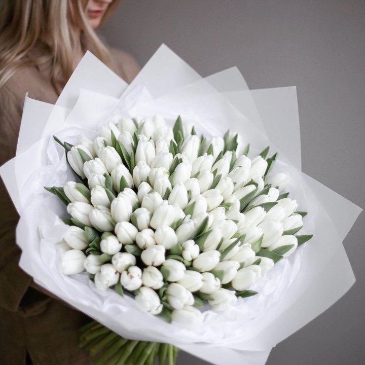 101 белый тюльпан в Нижнем Новгороде